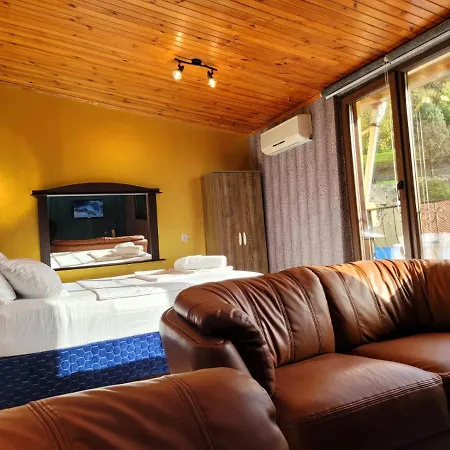 Sari Koesk Butik 3* Bursa